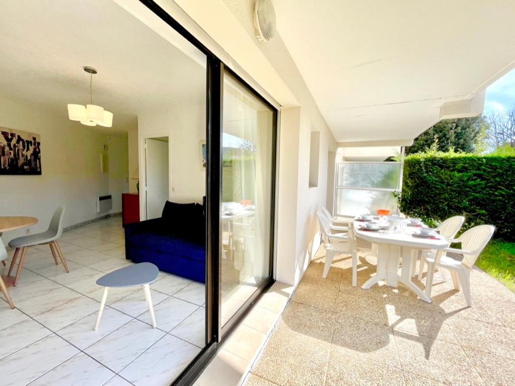 Charmant Rez De Jardin - 900M Plage De Pontaillac Appartement Royan Buitenkant foto