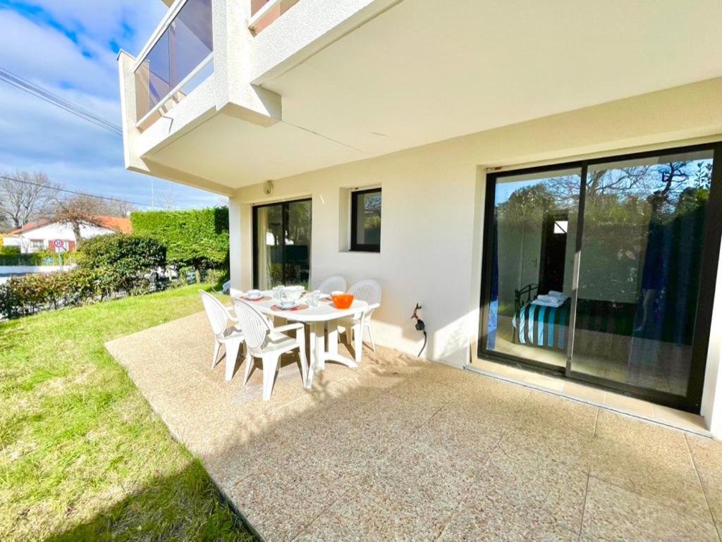 Charmant Rez De Jardin - 900M Plage De Pontaillac Appartement Royan Buitenkant foto